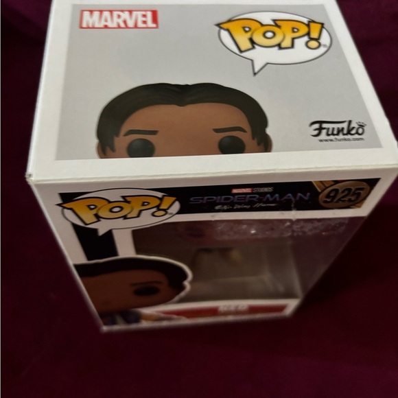 Funko Pop Spider-Man Ned - Picture 5 of 5